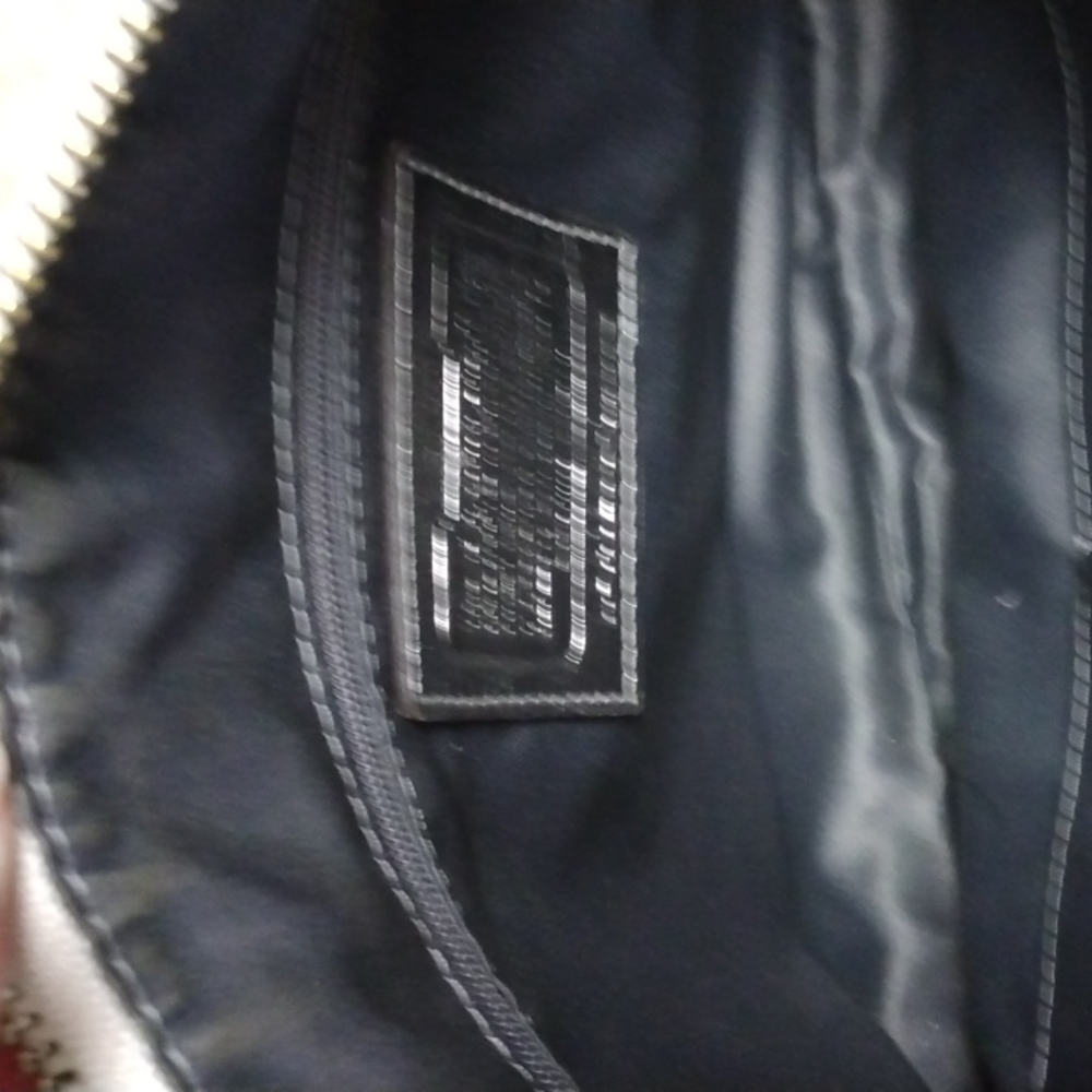 Coach Handbag - Picture 4 of 8